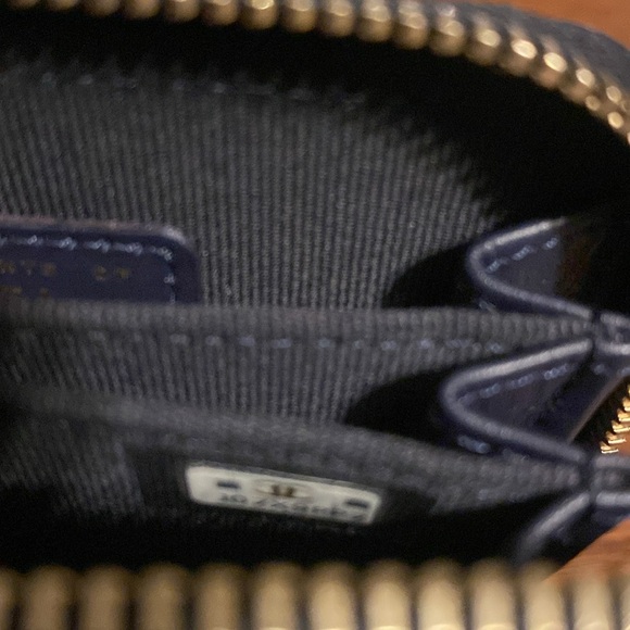 CHANEL - authentic wallet - limited edition - Picture 7 of 7